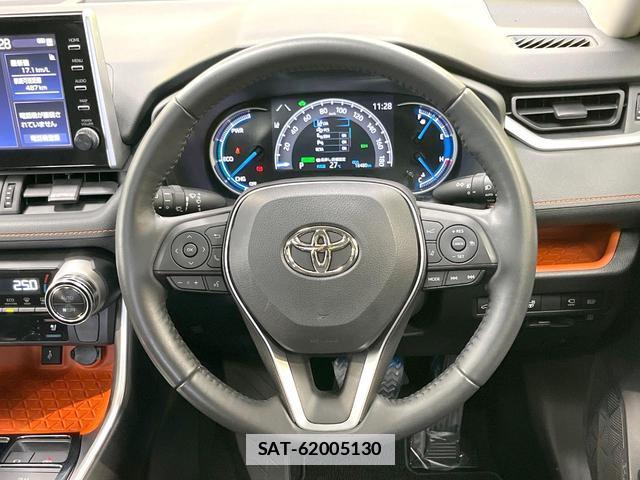 Toyota RAV4 2022-03 7820539-10
