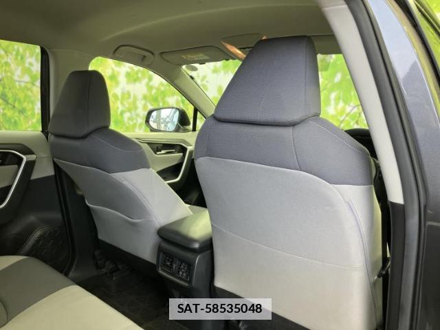 Toyota RAV4 2019-09 7821265-5