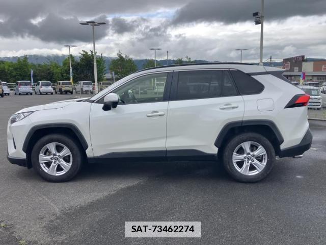 Toyota RAV4 2020-05 7822153-1