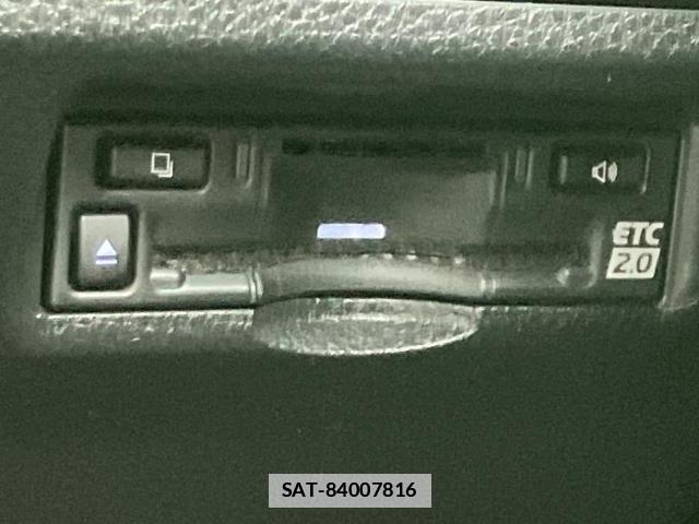 Toyota RAV4 2025-02 7822549-17