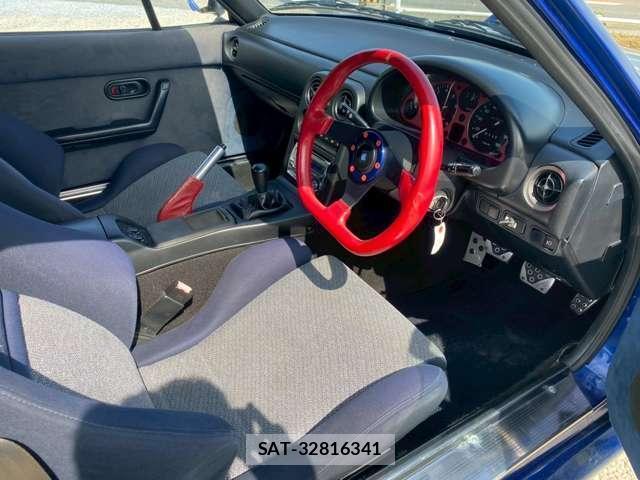 Mazda ROADSTER 1989-12 7812554-1