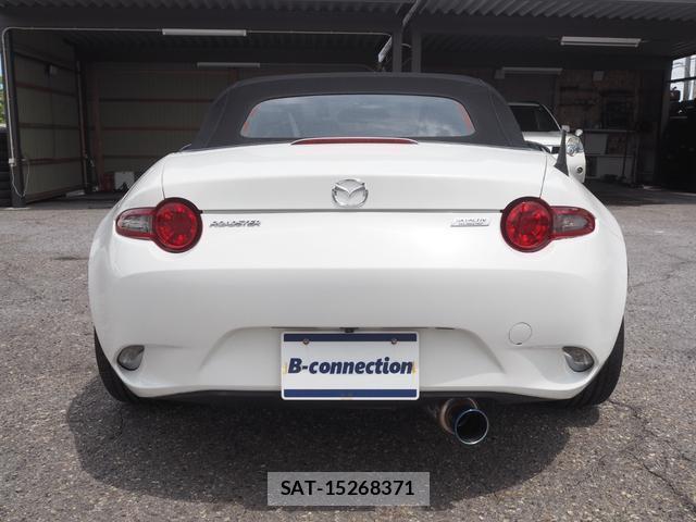 Mazda ROADSTER 2017-08 7812903-4