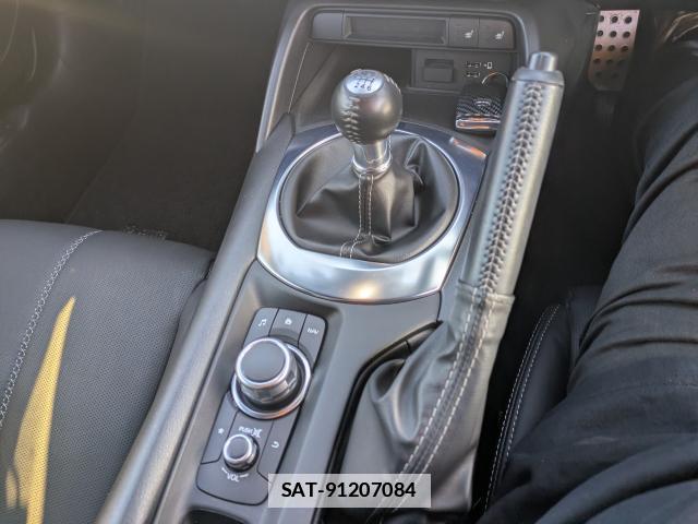 Mazda ROADSTER 2019-12 7813904-8