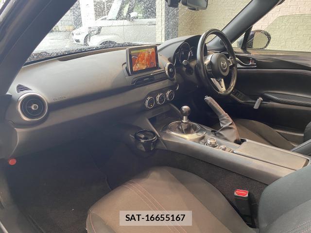 Mazda ROADSTER 2015-05 7814669-6
