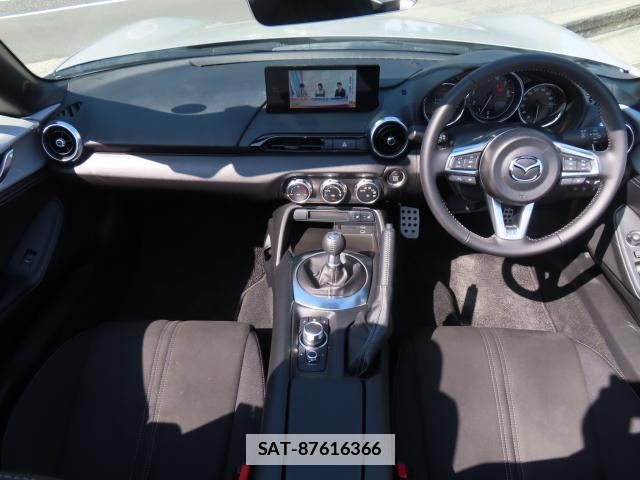 Mazda ROADSTER 2025-06 7818680-1