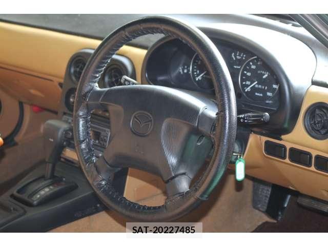 Mazda ROADSTER 1991-06 7819704-11