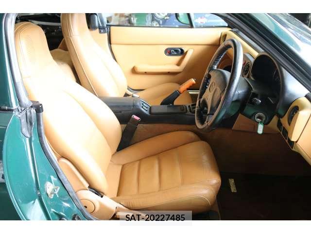Mazda ROADSTER 1991-06 7819704-8