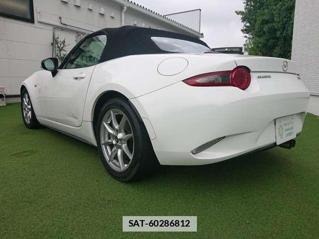 Mazda ROADSTER 2016-03 7819909-3