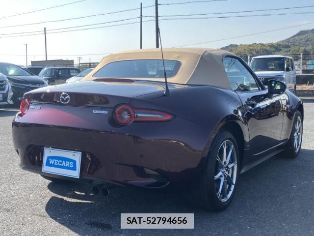 Mazda ROADSTER 2025-04 7821690-2
