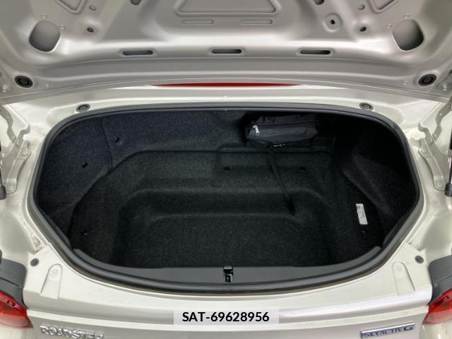 Mazda ROADSTER 2023-03 7822174-5