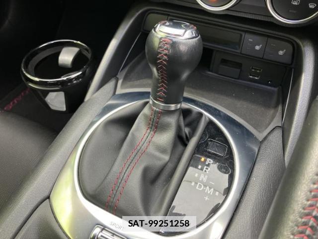 Mazda ROADSTER 2019-07 7822356-16