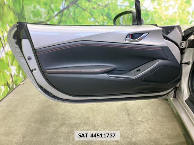 Mazda ROADSTER 2023-03 7822393-4