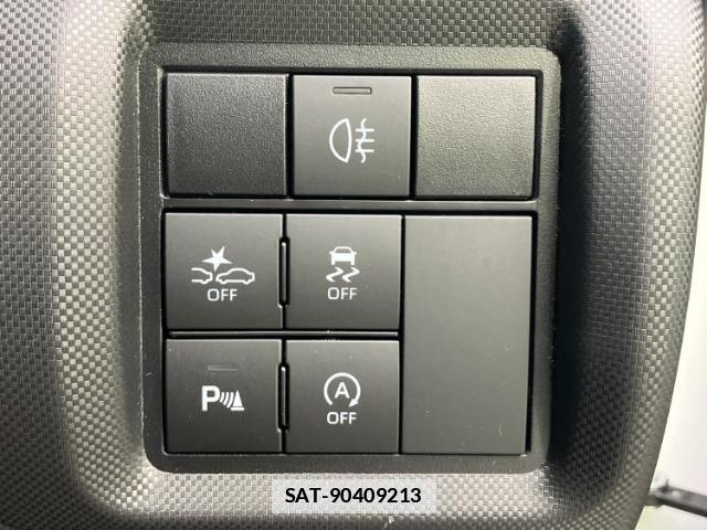 Daihatsu ROCKY 2021-07 7821840-17