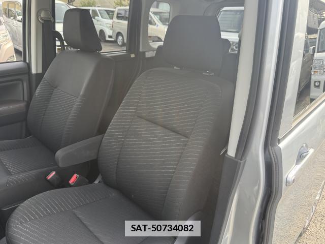 Toyota ROOMY 2020-02 7815324-11