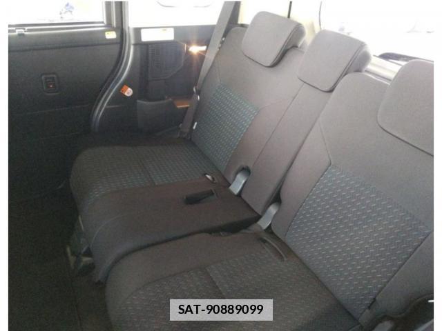 Toyota ROOMY 2021-07 7816710-6