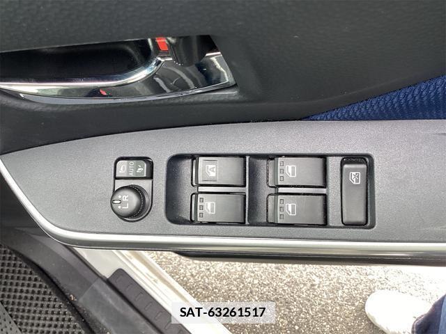 Toyota ROOMY 2018-06 7819491-13