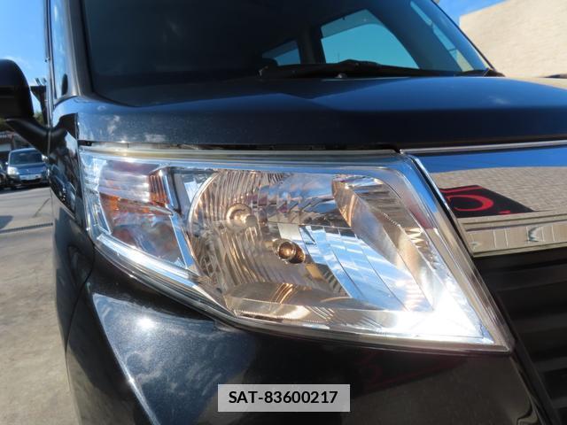 Toyota ROOMY 2018-05 7819714-16