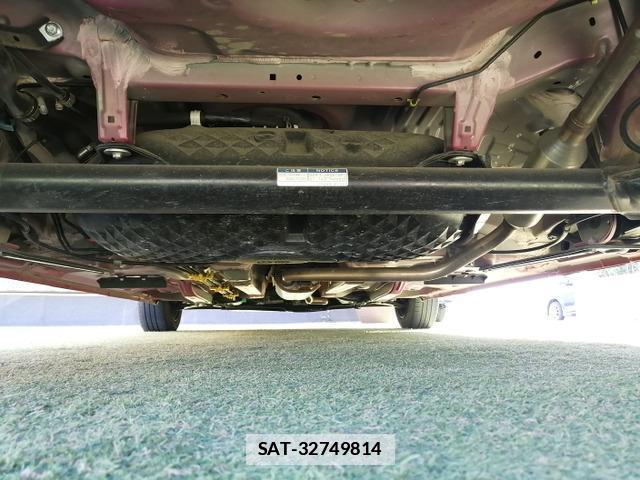 Toyota ROOMY 2018-10 7819951-8