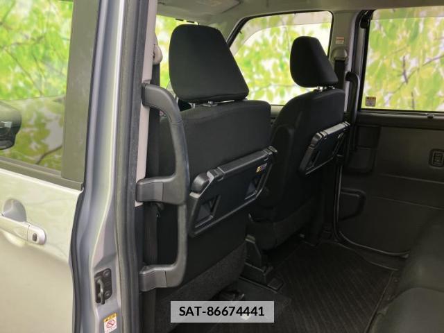 Toyota ROOMY 2018-02 7821254-7