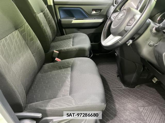 Toyota ROOMY 2019-03 7821664-3