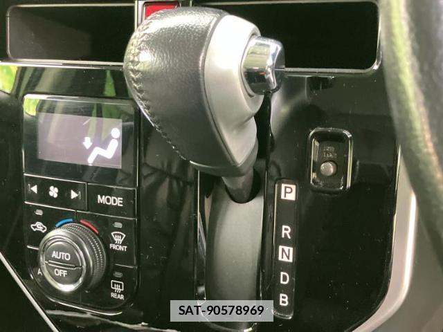 Toyota ROOMY 2017-04 7821710-17