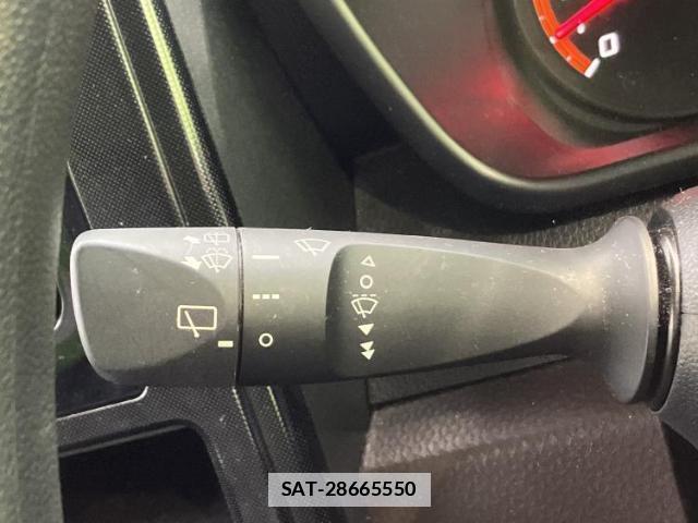 Toyota ROOMY 2019-03 7821755-15