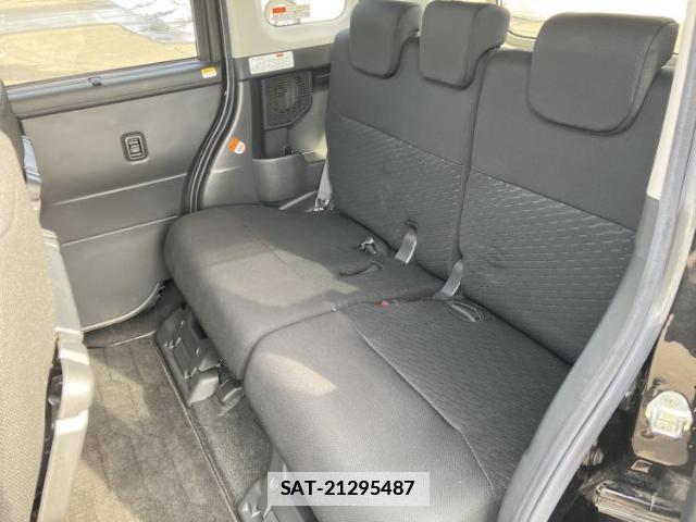 Toyota ROOMY 2017-03 7821982-6