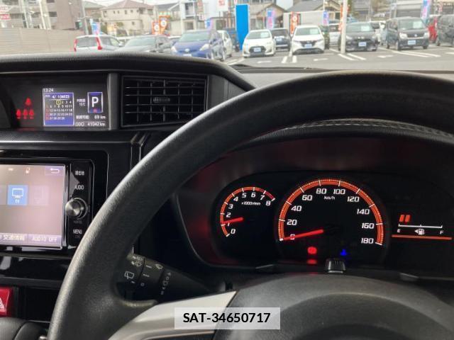 Toyota ROOMY 2018-08 7822118-11