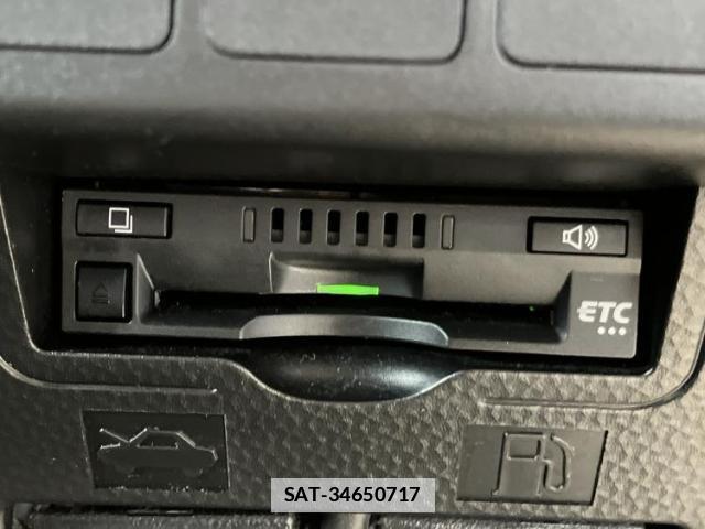 Toyota ROOMY 2018-08 7822118-16