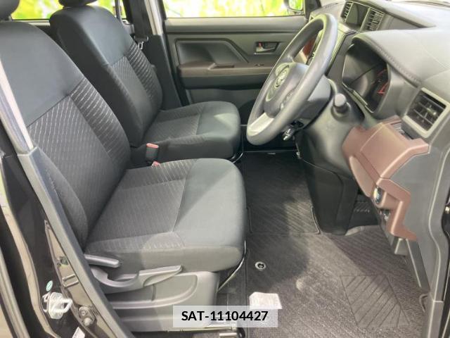 Toyota ROOMY 2018-06 7822490-3