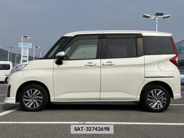 Toyota ROOMY 2018-01 7822644-1
