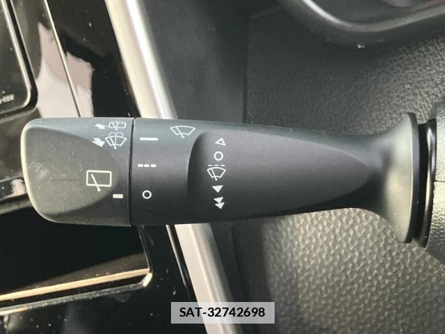Toyota ROOMY 2018-01 7822644-16
