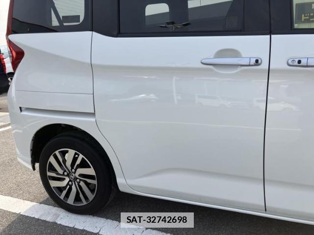 Toyota ROOMY 2018-01 7822644-4