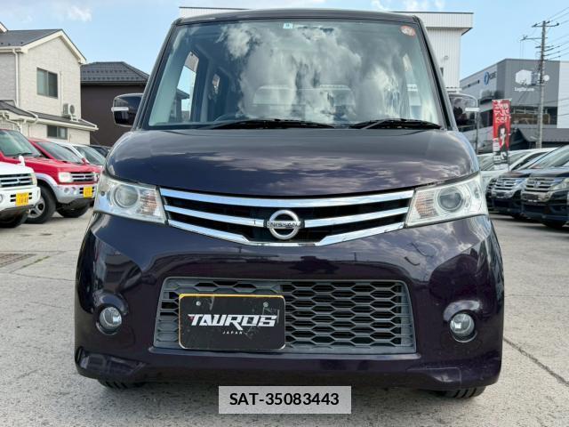 Nissan ROOX 2011-03 7811588-1