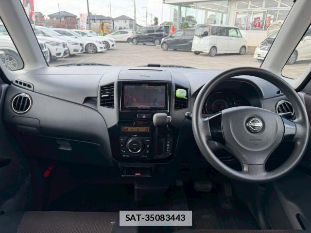 Nissan ROOX 2011-03 7811588-14