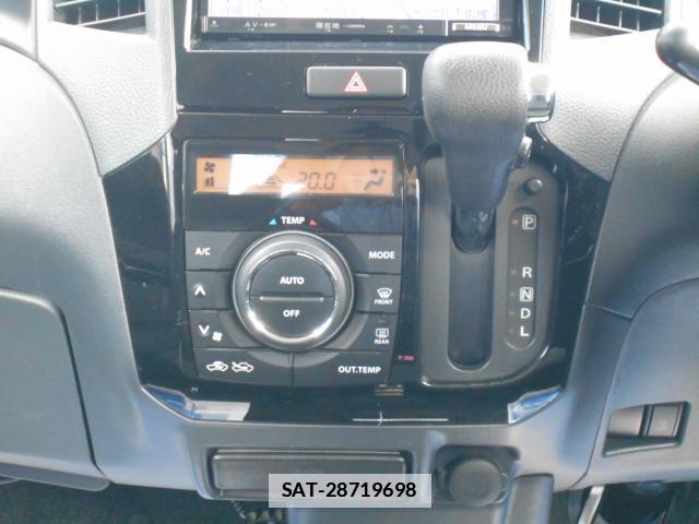 Nissan ROOX 2013-03 7812035-15