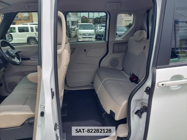 Nissan ROOX 2023-09 7812461-6
