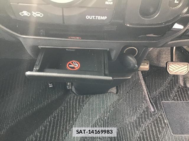 Nissan ROOX 2012-07 7813240-11