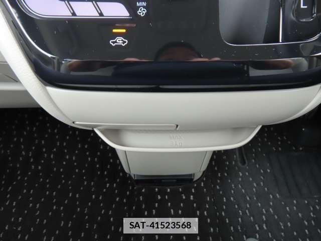 Nissan ROOX 2025 7818686-17