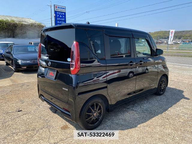 Nissan ROOX 2022-03 7819695-1