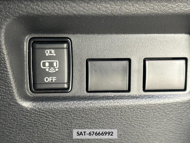 Nissan ROOX 2021-04 7820132-10