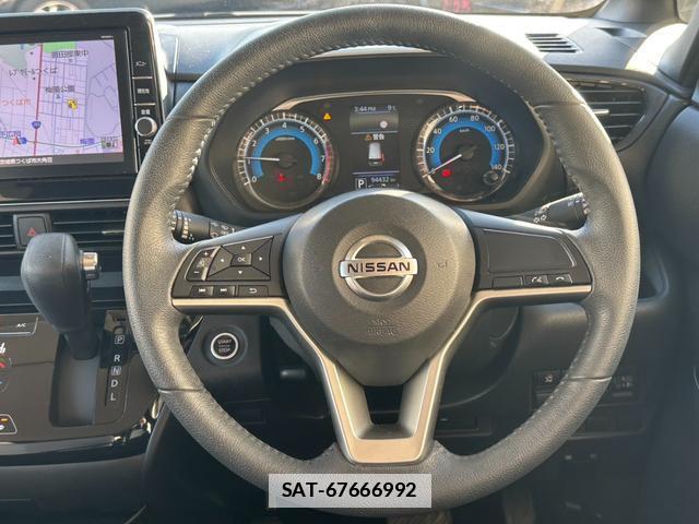 Nissan ROOX 2021-04 7820132-4