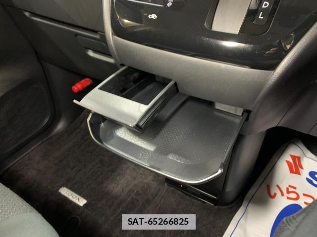 Nissan ROOX 2023-12 7820285-9