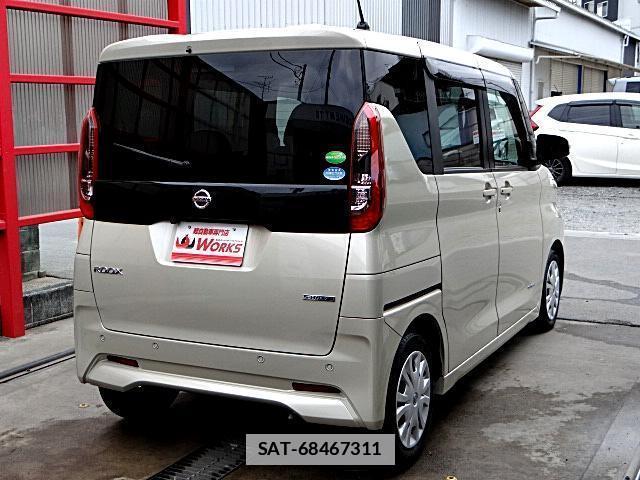 Nissan ROOX 2021-02 7820768-2