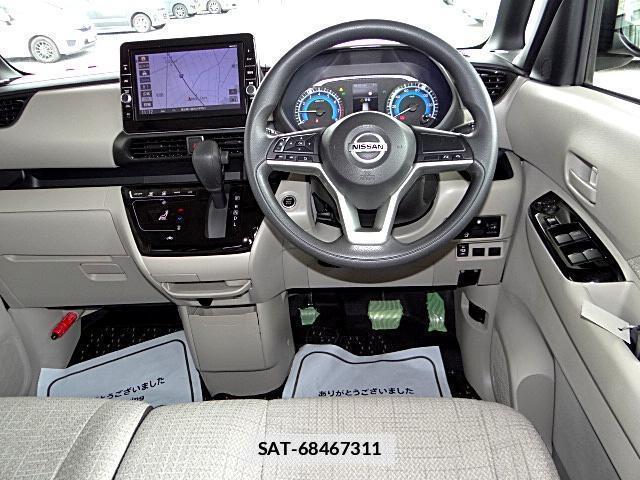 Nissan ROOX 2021-02 7820768-3