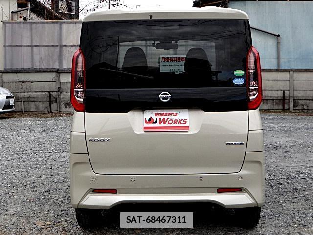 Nissan ROOX 2021-02 7820768-9