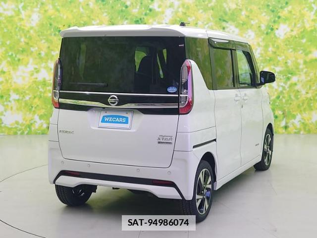 Nissan ROOX 2021-02 7821869-2
