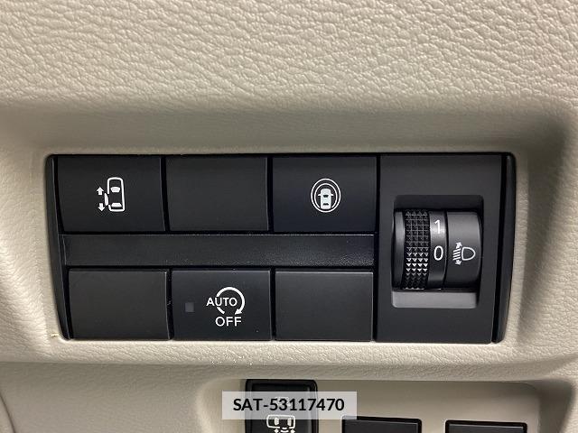 Nissan ROOX 2022-03 7822671-9
