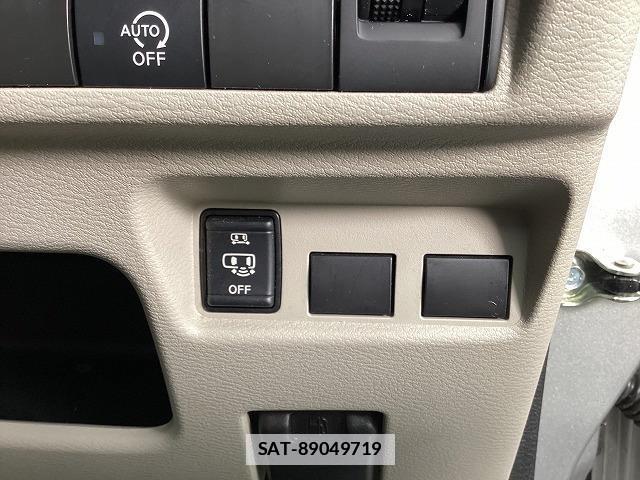 Nissan ROOX 2020-08 7822675-8