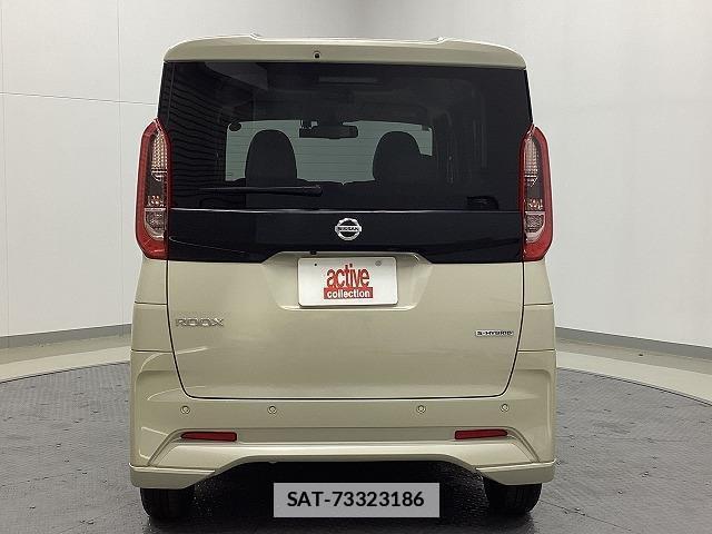 Nissan ROOX 2021-02 7822683-16